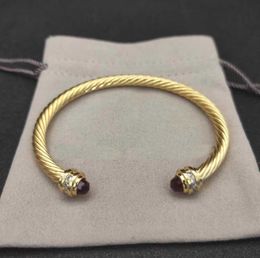 2023 pulseras de cable de pulsera de lujo D Joyería de diseñador de pulsera Mujeres Hombres Silver Gold Pearl Head X Proplinidor en forma de joyería
