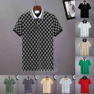 2023 marca de lujo para hombre diseñador polo camiseta verano moda transpirable manga corta Plaid rayas solapa casual top polo camisa pantalones cortos Cottom Clothing Tees