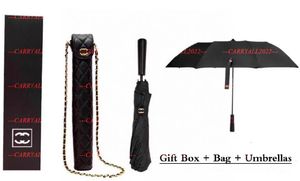 2023 Luxe C Parapluie Classique noir Long Parapluie pliant Pour Femmes été Pli Mode Parapluie Pluie Parapluie VIP cadeau avec PU cas cadeau emballage CH552657956