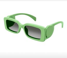 2023 Luxury Classic Rectangle Square Sunglasses pour les femmes belles verres de soleil de créateurs Biggie Sungass Womens Fashion Fashion Fashion Hip Hop Eyeglass Green
