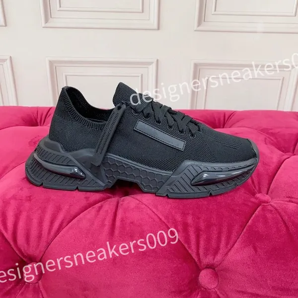 2023 Zapatillas de deporte de lujo para mujer Zapatos para hombre Zapatos deportivos con forma de placa Resistente al desgaste antideslizante Versátil con cordones Moda exclusiva Zapatillas bajas FD230208