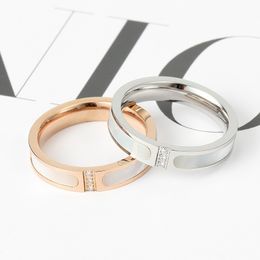 ringen voor vrouwen Luxe designer ring Titanium staal zilver wit Shell ring Natuurlijke schelp mannen en vrouwen rosé gouden sieraden voor geliefden paar ringen cadeau maat 5-11