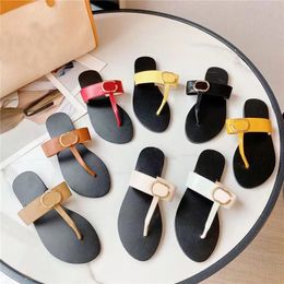2023 Designers de luxo Sandálias para mulheres Marca de moda Clássico Floral Brocado Slides Flats Couro Borracha Heatshoes Plataforma Chinelos Sapatos de Praia