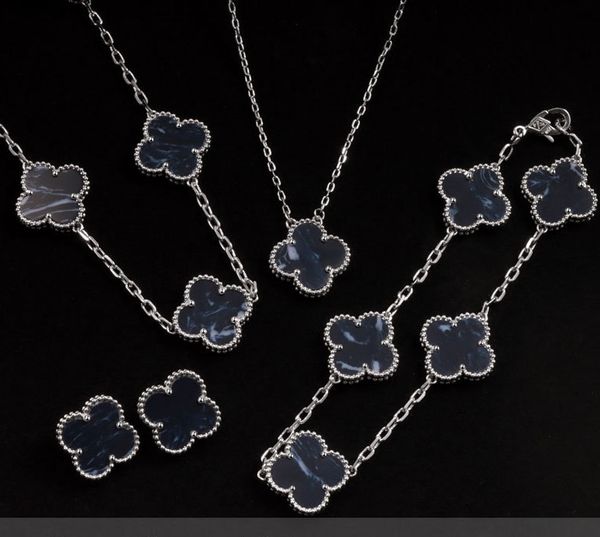 2023 Luxe Pietersite Clover Chain Designer Bracelet Nacre 18K Gold Brand Love Bangle Charm Bracelets Collier d'oreille Crystal Diamond Bijoux pour femmes