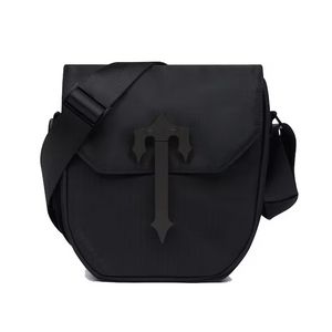  2023 Diseñador popular de lujo Trapstar Bag IRONGATE T Bolso bandolera Lona Mujeres y hombres Reino Unido Londres Metal T Bolso Cartero impermeable Bolsos Bolsos Cinturón Mensajero