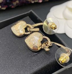 2023 Qualité de luxe Charme Boucle d'oreille en forme de coeur Cadenas en plaqué or 18 carats avec tampon de boîte PS7297A