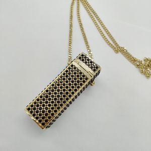 2023 Collier pendentif en forme de renctangle de luxe de qualité avec une longue chaîne et un diamant scintillant en plaqué or 18 carats avec le timbre de la boîte PS7032B