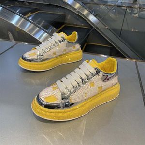 2023 zapatos de vestir de lujo de estilo real para hombre, ropa de cristal para primavera y otoño, mocasines de diseñador exótico, zapatillas informales con cordones