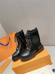 2023 Luxe territorium Flat Ranger Ankle Boots Womens Martin Boots Lady Fashion WOL Winter Leather Leer Combat Boot Sneakers