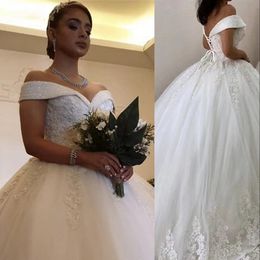 2023 Luxe Vintage robe de bal robes de mariée hors épaule arabie dentelle appliques perles de cristal grande taille tulle robes de soirée de mariée robe de mariage corset dos