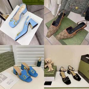 Luxe dames g slingback sandalen pomp aria slingback schoenen worden gepresenteerd in zwart gaas met kristallen sprankelend motief terug baklebly