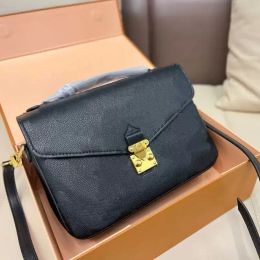 2023 Luxe Ontwerpers tas Embossing bloem pochette Vrouwen Handtas Messenger Bags Echt Leer METIS Elegante Dames Schouder Crossbody Tas