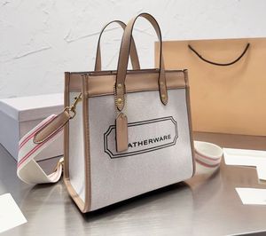 2023 sacs de créateurs de luxe femmes Ss21 Field Totes sac en nylon en cuir devrait concepteur de sac à main leader de haute qualité vente dame cross body porte-monnaie de la chaîne fourre-tout