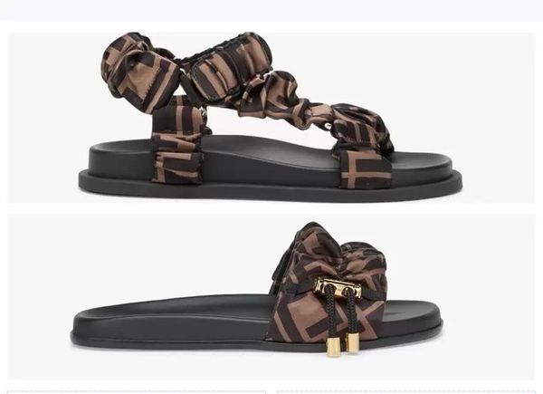 2023 Luxurys Designers Sandals Slippers Sandal Femmes Sandal Sandal Slides Flip Flops Loafers Chaussures Fashion Summer Girls Sexy Broidered Paris grand 35-42