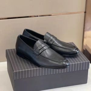 2023 Hombres Zapatos de vestir de diseñador Mocasines Ante Resbalón de cuero genuino en el banquete de boda Zapatos de vestir formales Marca famosa Pisos de negocios Tamaño 38-45