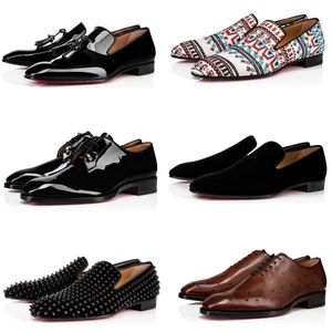 2023 Hommes Chaussures de marque Plate-forme Chaussures habillées Mocassins Rivets Low Studed Designers Chaussure Hommes Femmes Mode bottomes Baskets Baskets Eur 36-47 Grande Taille 13