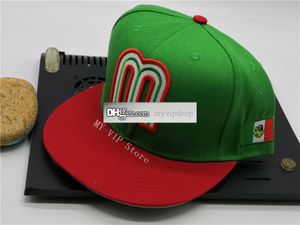 2023 Hommes Vert Rouge Mexique Casquettes ajustées Lettre M Hip Hop Taille Chapeaux Casquettes de baseball Adulte Visière Plate Pour Hommes Femmes Chapeau entièrement fermé
