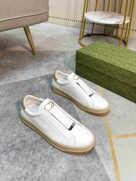 2023 Zapatos bajos informales para hombre, piel de vacuno de alta calidad, combinación de colores minimalista, forro de cuero cómodo y transpirable, zapatos clásicos para hombre.