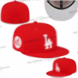 2023 Heren Flat Heart-serie Volledig gesloten petten Wolrd Game Klassieke rode kleur Los A Baseball Sport Alle teamgerichte hoeden in 7-maat 8 Love Hustle WS-010
