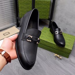 2023 Chaussures habillées pour hommes Messieurs Designer Véritable Cuir Slip sur Appartements Hommes Marque Business Oxfords Mocassins Occasionnels Taille 38-44