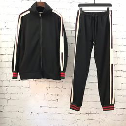 2023 Tracksuits voor heren vroege lente nieuwe herenbrief elastische swebbing sportkledingpak luxe ontwerper ritssluiting vestiging tweedelige set