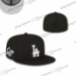 2023 Hommes World Heart Couleur noire Visière plate Casquettes entièrement fermées Sports Toutes les équipes de baseball Chapeaux ajustés en 7- Taille 8 Love Hustle VIP-06