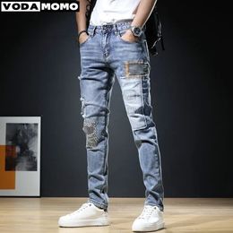 2023 Mannen Stijlvolle Gescheurde Jeans Broek Slanke Rechte Verzwakte Denim Kleding Mode Skinny Broek Pantalones Hombre 240113