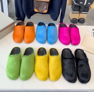 2023 Mannen Vrouwen Fussbett Slides Klompen Bont Harige Platte Muilezels Casual Schoenen Slippers Ronde Neus Paardenhaar Slides Slipper Sabot Mule Slip Op Sandaal loafersJH