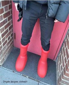 2023 Men Dames Rain Boots Designers Big Red Boot Dikke Bottom Non-Slip Booties Rubber Platform Bootie Fashion Astro Boy Size 35-44 K26724139