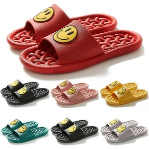 2023 Men Dames Zomer Sandalen Heren Outdoor Slippers Slippers Strand Waterdicht Dia Bruin Zwarte Dames binnenschoenen