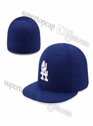 2023 Men039S Baseball Full Fermed Caps Summer Navy Blue Letter Bone Men Femmes Black Couleur Tous 32 équipes Sport décontracté Flat Fitted6905723