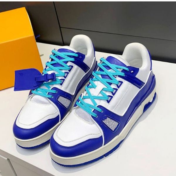 2023 Mens Casual Flat Trainer Designer Luxury Designer Breathable White Tennis Sport Shoe Lace Up Multi Colored para otoño Invierno Mjkiiyy000001