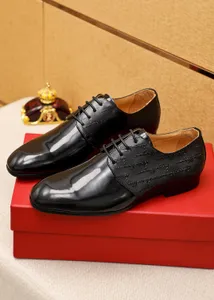2023 Mens Dress Shoes Formele echt lederen Business Office Oxfords Male merkontwerper Classic Brogue Flats Maat 38-45