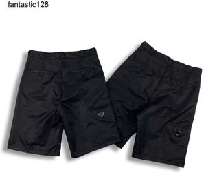 2023 pantalones cortos para hombre pantalón clásico calle pantalones de chándal prads bolsillo doble gancho pareja nylon roma suave corto