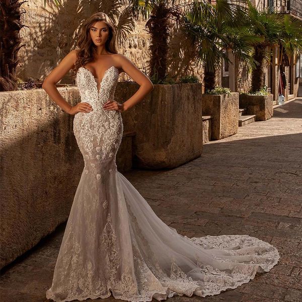 2023 Vestidos de novia de sirena Sexy Sweetheart Backless Beads Apliques de encaje Vestidos de novia por encargo Sweep Train Vestidos De Novia