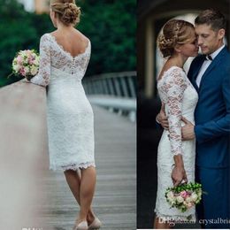 2023 Robes de mariée de sirène sexy moderne illusion appliques en dentelle perlé sans dos avec bouton Longueur du genou plus taille robe de mariée formelle