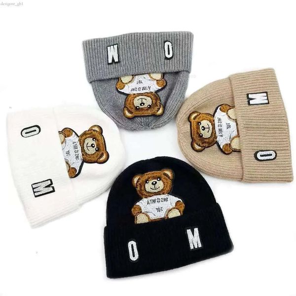 2023 Moschinos Hat Bear Bonnet tricoté Beanie Moschinos Designer Skull Warm Fashion Paire 4 Couleurs Moschinos Womens Winter Beanie Hat 6471