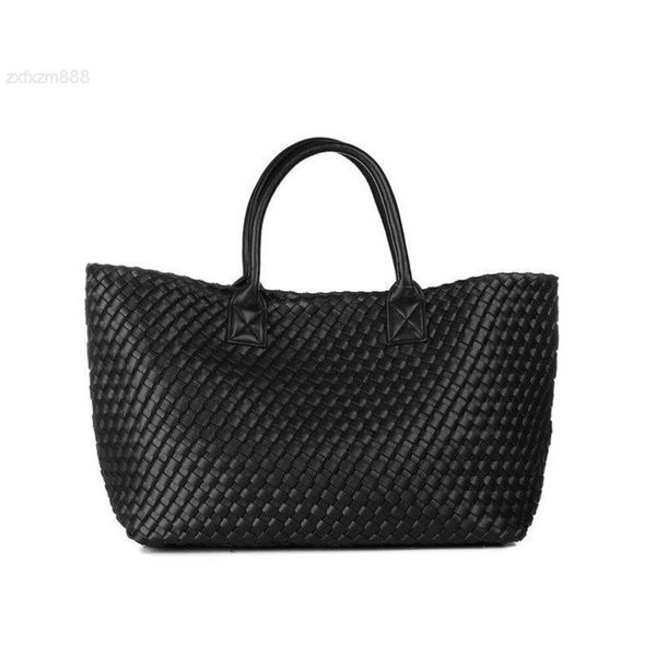 Mini pochette de luxe en forme de nuage pour femmes, sac à main en cuir Pu personnalisé, petits sacs à bandoulière pour femmes, nouvelle collection 2023