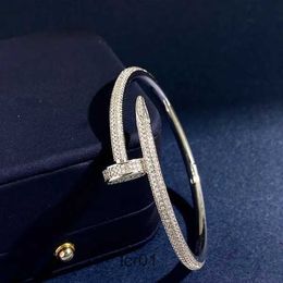 Bracelet à ongles avec cristal pour femme, bijou plaqué or, cœur pour toujours, nouvel arrivage, 2023