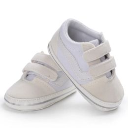 2023 Nieuwe baby canvas sneakers anti-slip zachte geruite babyjongen meisje schoenen pasgeborenen eerste wandelaars baby unisex casual schoenen