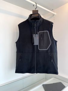 Gilet en polaire noire pour hommes, nouvelle marque à la mode, design de couture de poche, taille asiatique, gilet de luxe de haute qualité, 2023