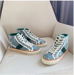 2023 Nieuwe ademende casual schoenen High Top Classic Casual Shoes Green Red Stripe Leather Designers Trainer Woman Shoes Maat 35-44