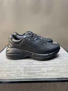 2023 nouvelles chaussures décontractées toile colorée semelle épaisse papa chaussures chaussures pour femmes 721751 noir