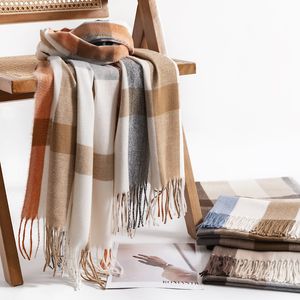 2023 Nieuwe geruite sjaal voor dames, Japan en Zuid-Korea Zoete en warme stijl sjaal Mode sjaal herfst en winter imitatie kasjmier sjaal badstof deken