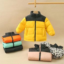 2023 Nieuwe kinderen Down Coat Autumn Winter Boys Girls Cotton-Padded Parka Coats Dikke Warm Long Jackets Kids Outsed Meer maat 100-170