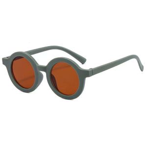 2023 Nueva tendencia de gafas de sol súper lindas para niños y niñas con montura redonda y cara pequeña y liviana