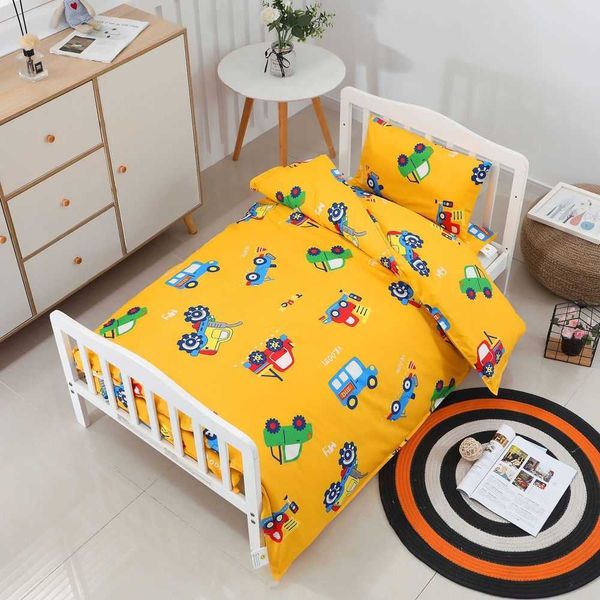 2023 nouveau coton enfants maternelle Kit étudiant couette trois bébé sieste Six pièces ensemble enfants berceau jumeaux garçons ensembles de literie