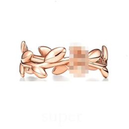 2023 Nieuwe Desginer Ring Tiffanyjewelry Ring Dames Bracelet Fashion Silver Hart Vormige blad Knoop Druppelring Hoogwaardige sieraden Luxe Ring Holiday Gift 527