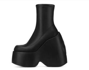 2023 NIEUW ONTWIKKELING DOMMAY's Fashion Dikke Bottom Boots Penk Stijl Girls Club Sexy Black Motorcyle Winter Dance Long Boots Lady Big Size 43 42 40 No Box #Sh01