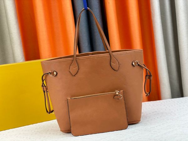 2023 Nouveaux sacs de créateurs Sacs pour femmes Sacs à main en relief Monogrammes de fleurs Mode Messenger Cuir GM MM Femmes Sac à main Sac à main Fourre-tout Épaule Femme Sac à dos